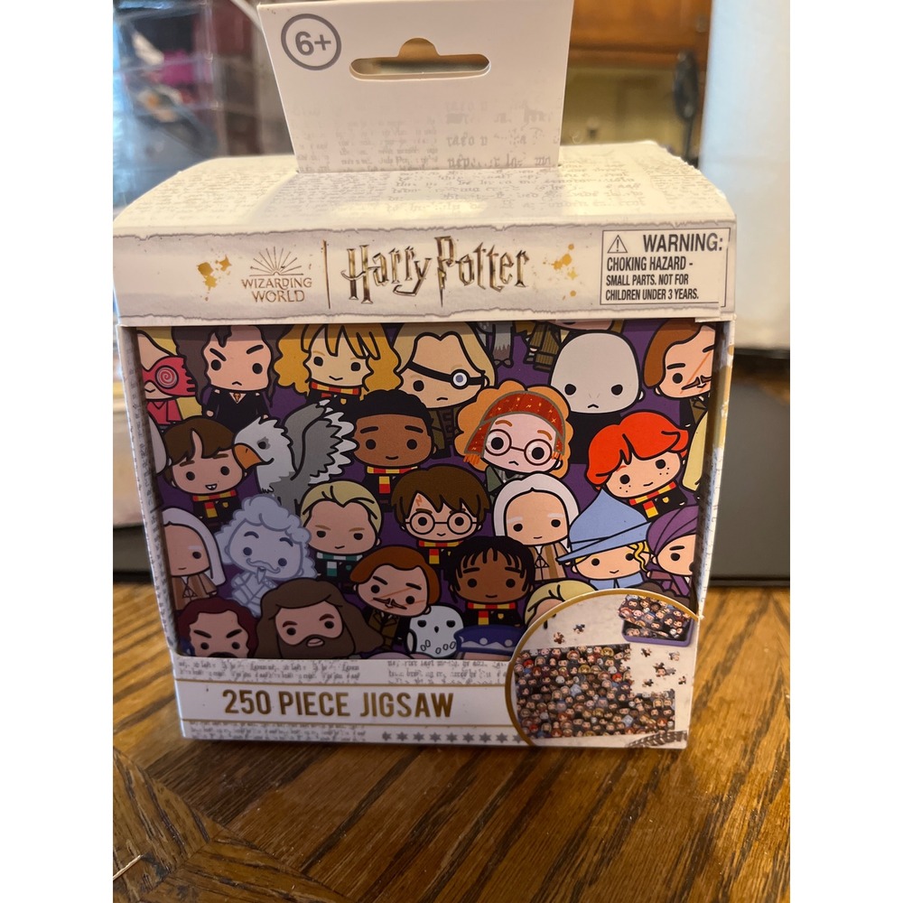 Harry‎ Potter Wizarding World 250 Piece Jigsaw Puzzle Paladone Chibi Characters
